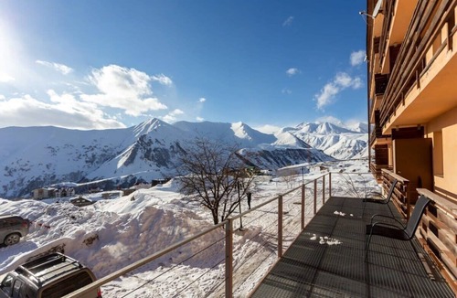 Kazbegi Apartment | Gudauri Cozy Apartment Near Lift - By Wehost