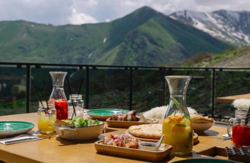 Kazbegi Hotel | Gudauri Lodge