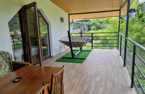 Akhali Ubani House | Guest House Sando