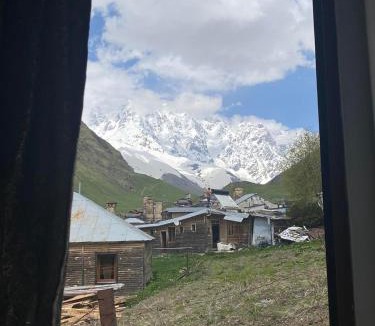Ushguli House | Guesthouse and restaurant SVANURI SAKHLI