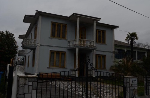 Kobuleti House | Guesthouse Burevestnik