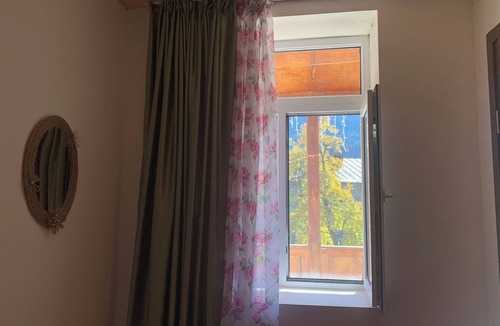 Bagvdanari House | Guesthouse Lantia 5 minutes away Centrally Located Comfort Close to Everything.