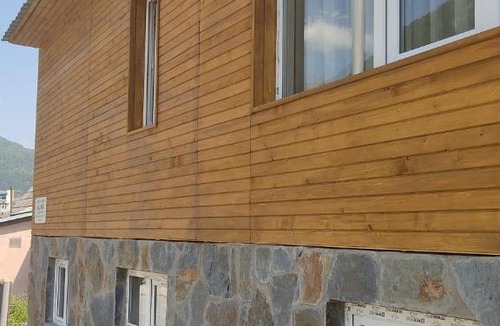Bagvdanari House | Guesthouse Mabu - 4 Newly Built Rooms in the Heart of Mestia