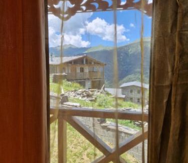 Omalo House | Guesthouse Mevele
