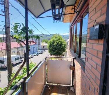 Avlabari Apartment | Hawk's Nest