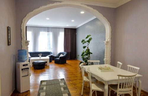 Kutaisi House | Historical House in the Heart of Kutaisi - 5 min from the center!