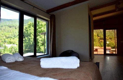 Akhali Ubani House | holiday home