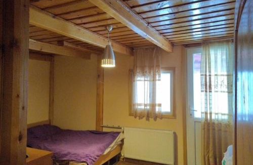 Imereti House | Holiday home in a beautiful ski resort Bakuriani