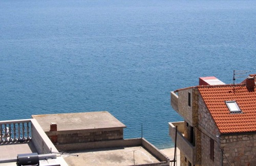 Betina Apartment | Homerez - 60 m away from the beach! Amazing appartement for 6 ppl. at Betina