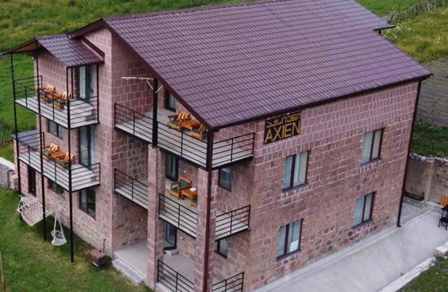 Stepantsminda Hotel | Hotel Axien Kazbegi