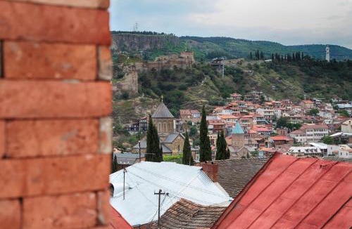 Avlabari Hotel | Hotel Four Brothers