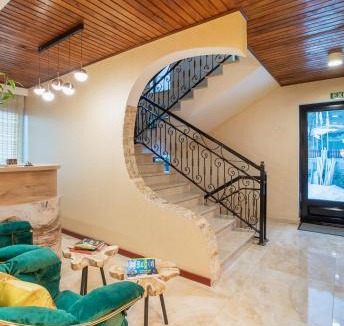Bagvdanari Hotel | Hotel Gold Tower