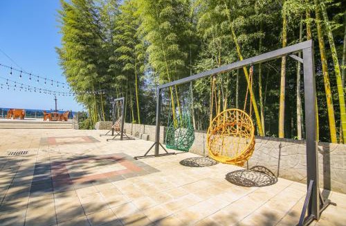 Kobuleti Hotel | Hotel "GrapeHill"