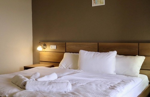 Telavi Hotel | Hotel Horizont Telavi