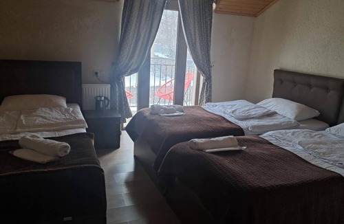 Stepantsminda Hotel | HOTEL IVERIA