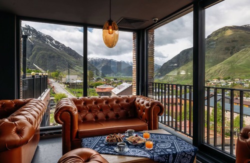 Stepantsminda Hotel | Hotel Memoir Kazbegi