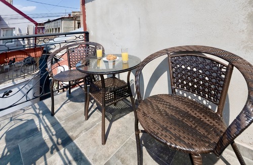 Chugureti House | House located in old part of Tbilisi, few steps away from famous Agmashenebely