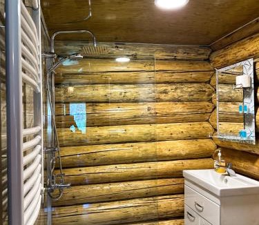 Bagvdanari Hotel | Hut In Hatsvali