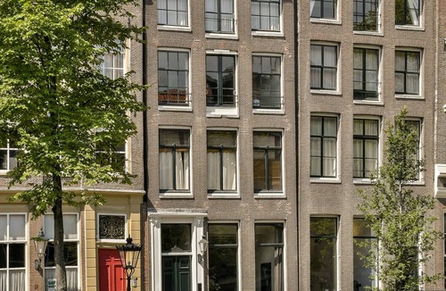 Grachtengordel-West Apartment | Iconic Luxurious Canal House in Famous Amsterdam Canal District | Boutique Stay!