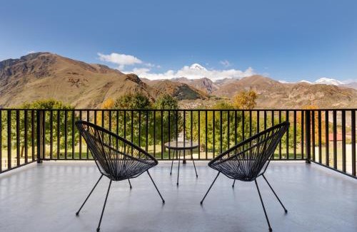 Stepantsminda Hotel | Intourist Kazbegi