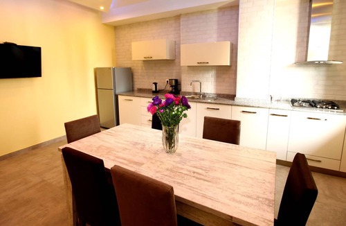 Chugureti Apartment | Irakli s rooms- Brand new apartment in brand new modern building.