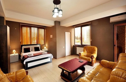 Tbilisi Hotel | Kavela555