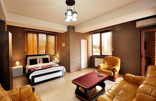 Tbilisi Hotel | Kavela555