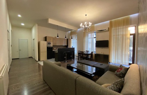 Tbilisi City Centre Apartment | Lado Asatiani Apartment