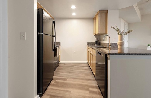 Navy Yard Apartment | Landing | Chic 1BD, Gym, Courtyard
