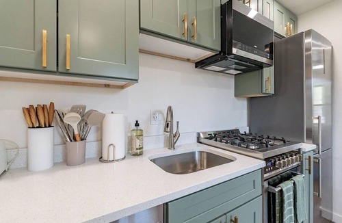 Downtown Tucson Apartment | Located downtown this 1 bedroom 1 bathroom is fully remodeled with your own dedicated electric vehicle charger .
