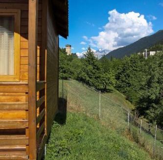 Bagvdanari House | LogInn Cabin 6 Cozy Wooden Cottage in Mestia