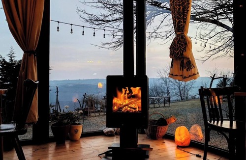 Sighnaghi Hotel | Lost Ridge Inn & Brewery & Ranch