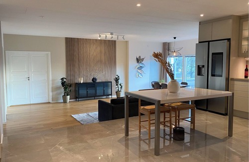 Backadalen House | Luxurious Villa With Free Parking