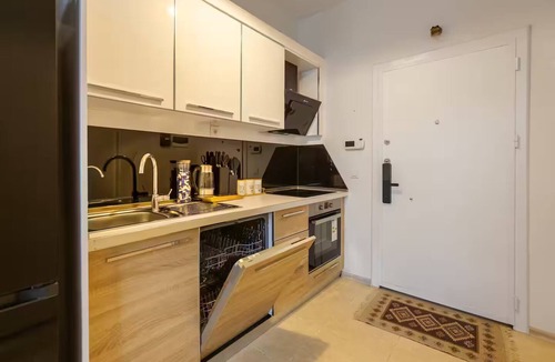Vake-Saburtalo Apartment | Magnificent Diamond Duplex