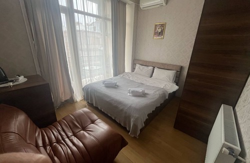 Chugureti Hotel | Maison Privé View & Comfort