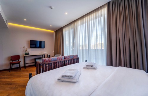 Sololaki Hotel | Makmani Hotel
