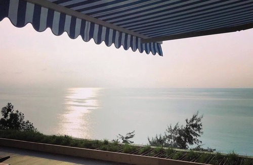 Khelvachauri Bed & Breakfast | Mandrati Loft Family Suite | Breakfast Included, Heated Pool & Sea View
