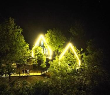 Salkhino Hotel | Martvili canyon cottage