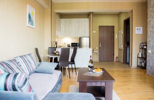 Saburtalo Apartment | Marvelous 1-bedroom apartment with AC in vibrant T'bilisi Saburtalo