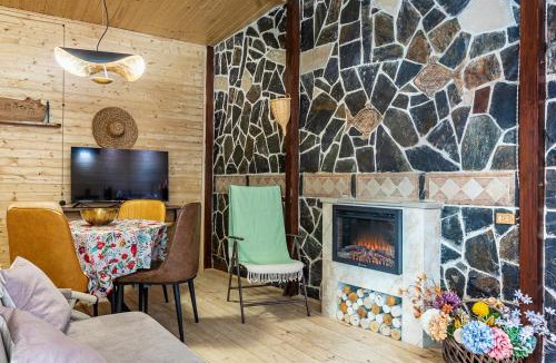 Bagvdanari Apartment | Mestia Alpine Cottage