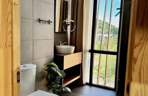 Bakuriani Apartment | Modern Apartment near Didveli Lift - Perfect for Ski Trip