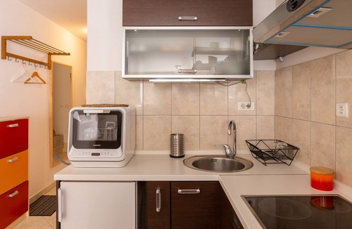 Bacvice Apartment | Modern apt. with terrace, 4 min walk to the beach