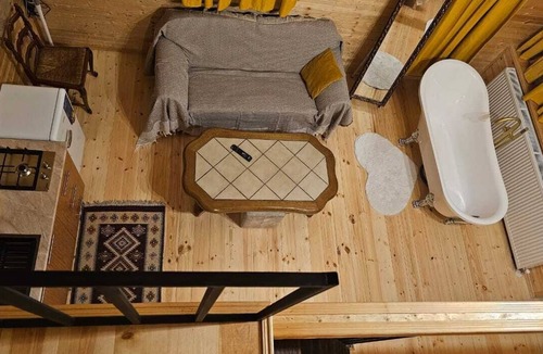 Stepantsminda Ski Chalet | Mood villa kazbegi is city centre of Stepantsminda, with mountimes view. For you