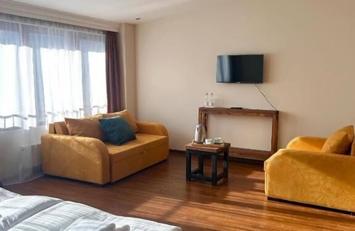 Stepantsminda Hotel | Mountain House Kazbegi