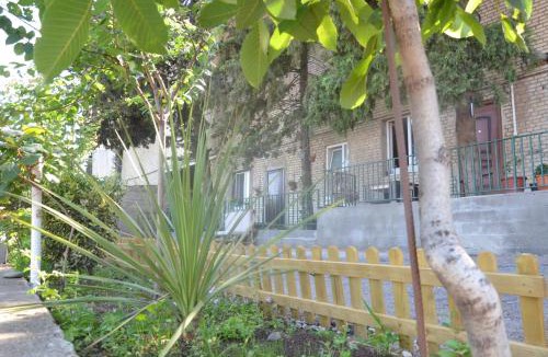Tbilisi House | Nano Guest House