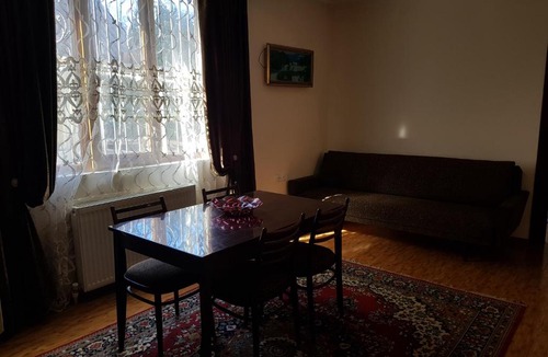 Akhali Ubani Apartment | Nini Apartment Borjomi