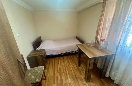 Tsqaltubo House | Nunu's Guesthouse