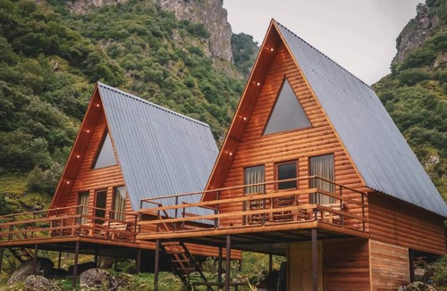 Kazbegi Cabin | Off Inn Kazbegi - cottages