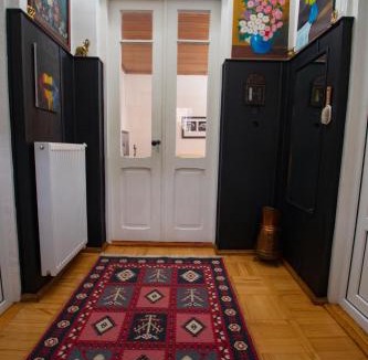 Telavi Apartment | Old Chadari