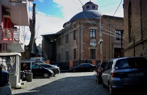 Tbilisi City Centre House | Old Tbilisi yeard